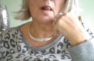 XXX Spy cam Mamá y la sex doro hija después de la ducha voyeur