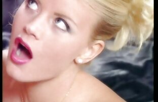 XXX Clásico MILF caricias polla con tetonas y culonas follando duro ambos manos