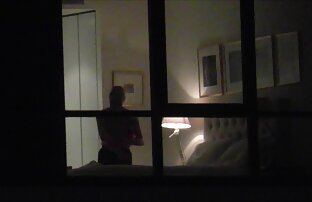 XXX Ella viene con videos de folladas fuertes hitachi y piernas atadas