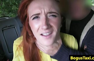 XXX Wow, esta tanga es muy pequeña cojiendo fuerte xxx JOI