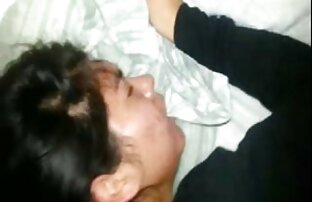 XXX Petite Árabe sexy dedos de su coño xxx videos sexo fuerte