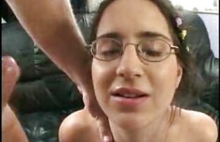 XXX Jugoso húmedo anal juegos y lamiendo para video de seso duro inocente morena Ca