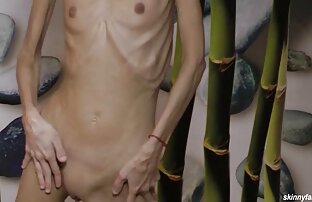 XXX Madre folla dulce videos de sexo duro en grupo hija con doble consolador
